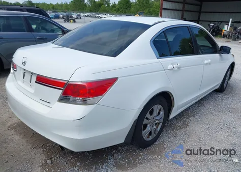 2011 Honda Accord 2.4 Se z USA, uszkodzony, nr VIN 1HGCP2F60BA017072